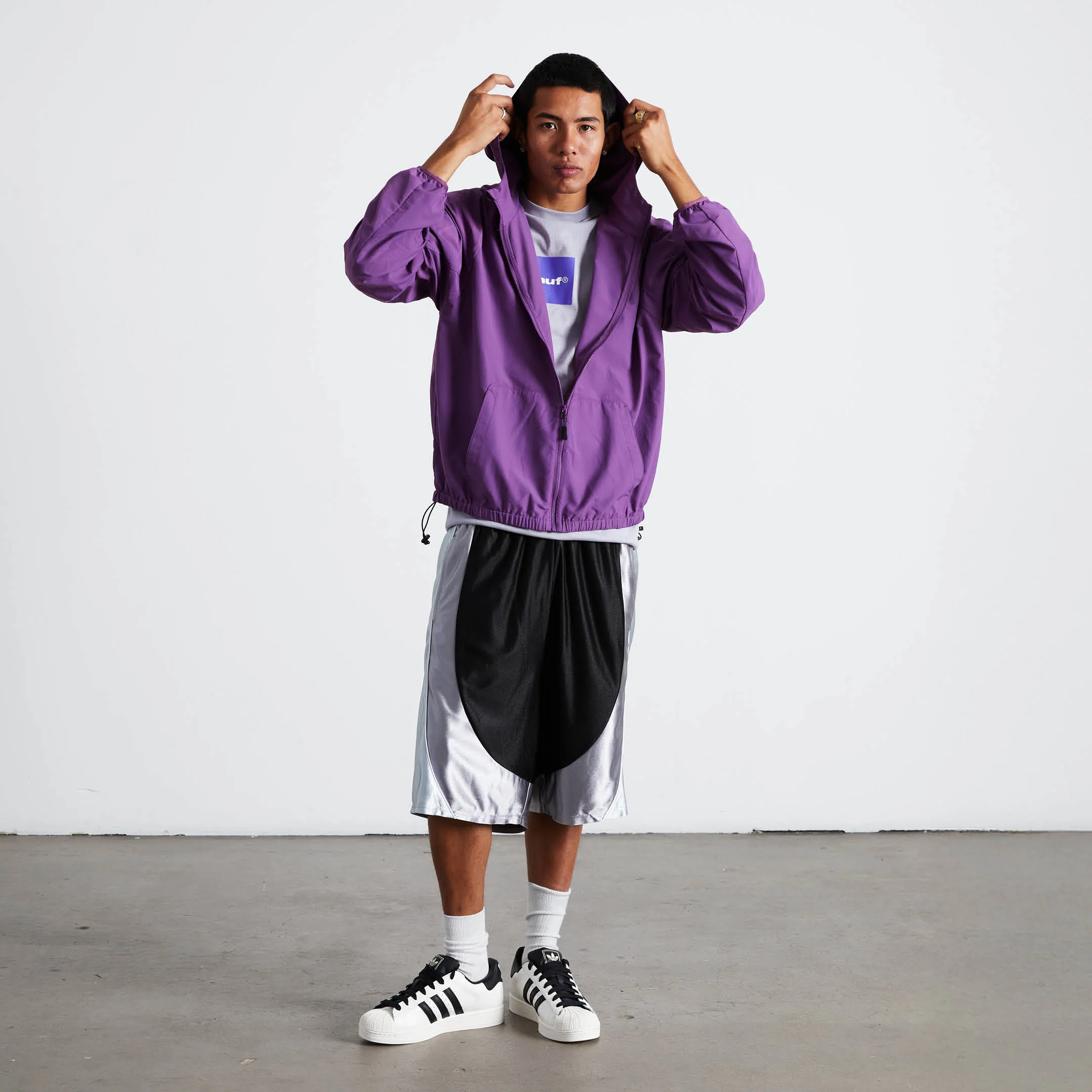 131-89-lightweight-shell-jacket-10.webp 89 Lightweight Shell Jacket