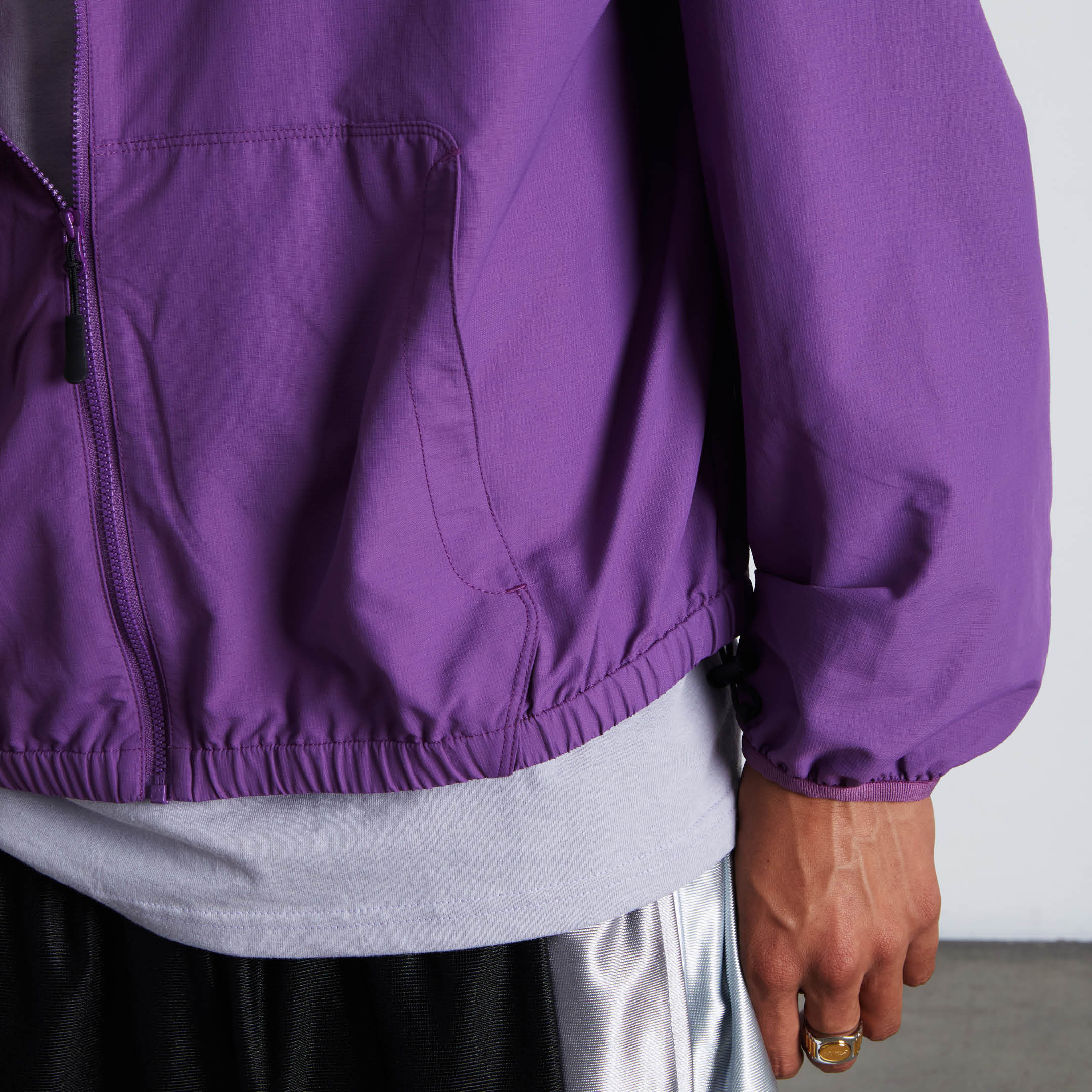 131-89-lightweight-shell-jacket-12.jpg 89 Lightweight Shell Jacket