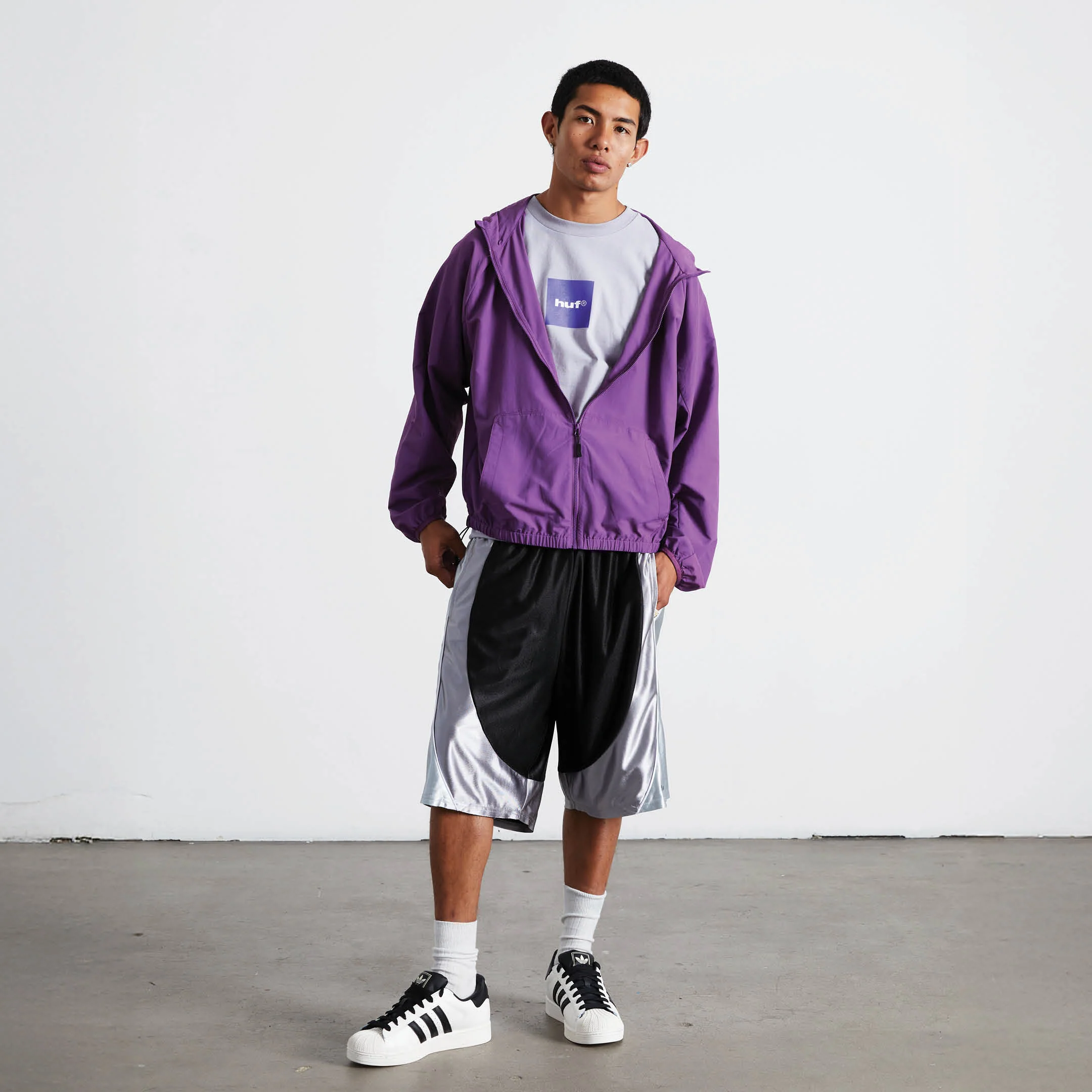 131-89-lightweight-shell-jacket-13.webp 89 Lightweight Shell Jacket