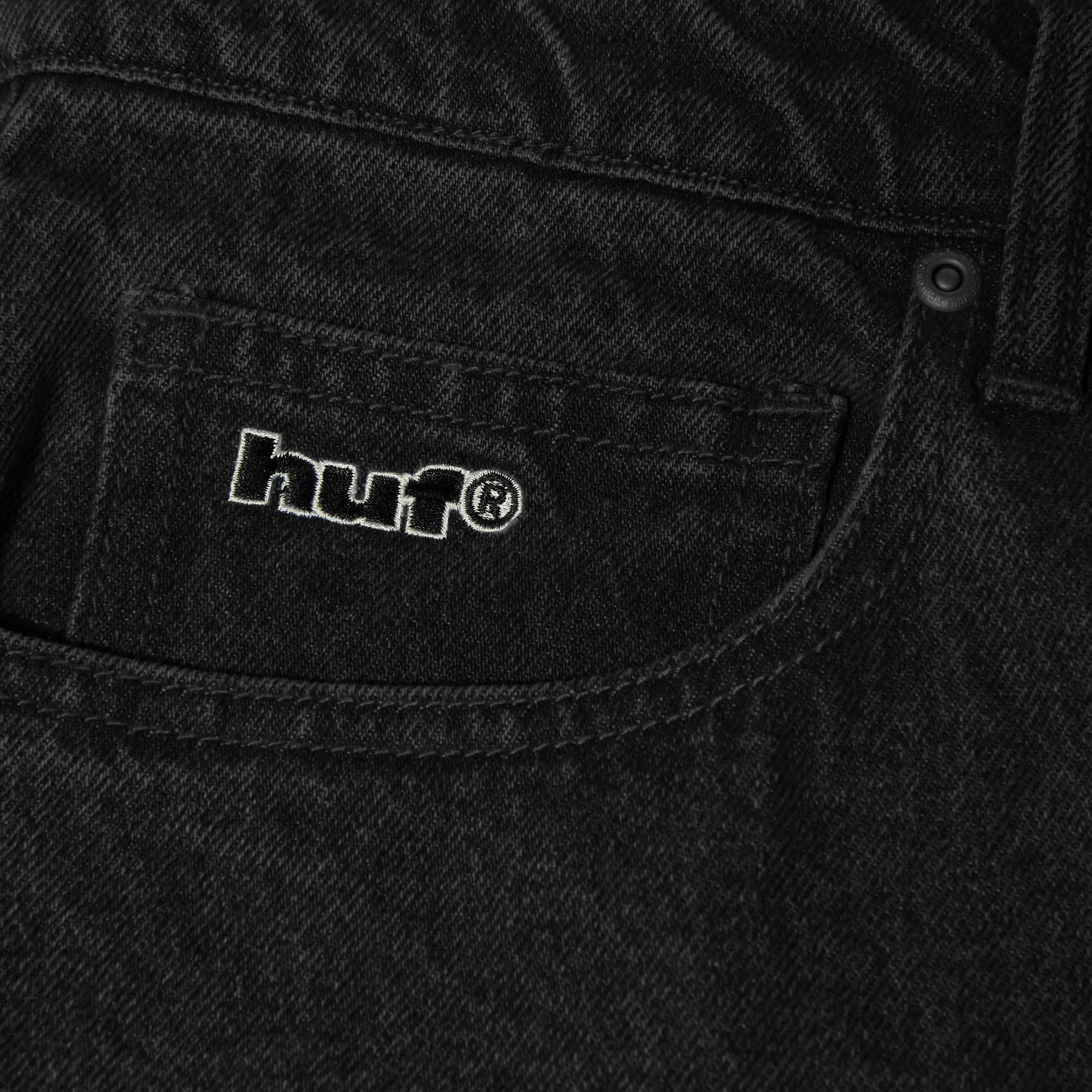 186-basic-ass-jeans-3.webp Basic Ass Jeans