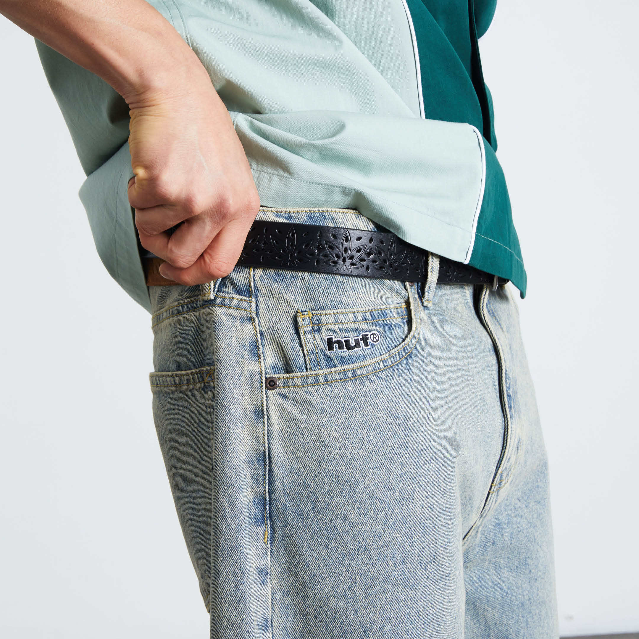 186-basic-ass-jeans-42.jpg Basic Ass Jeans