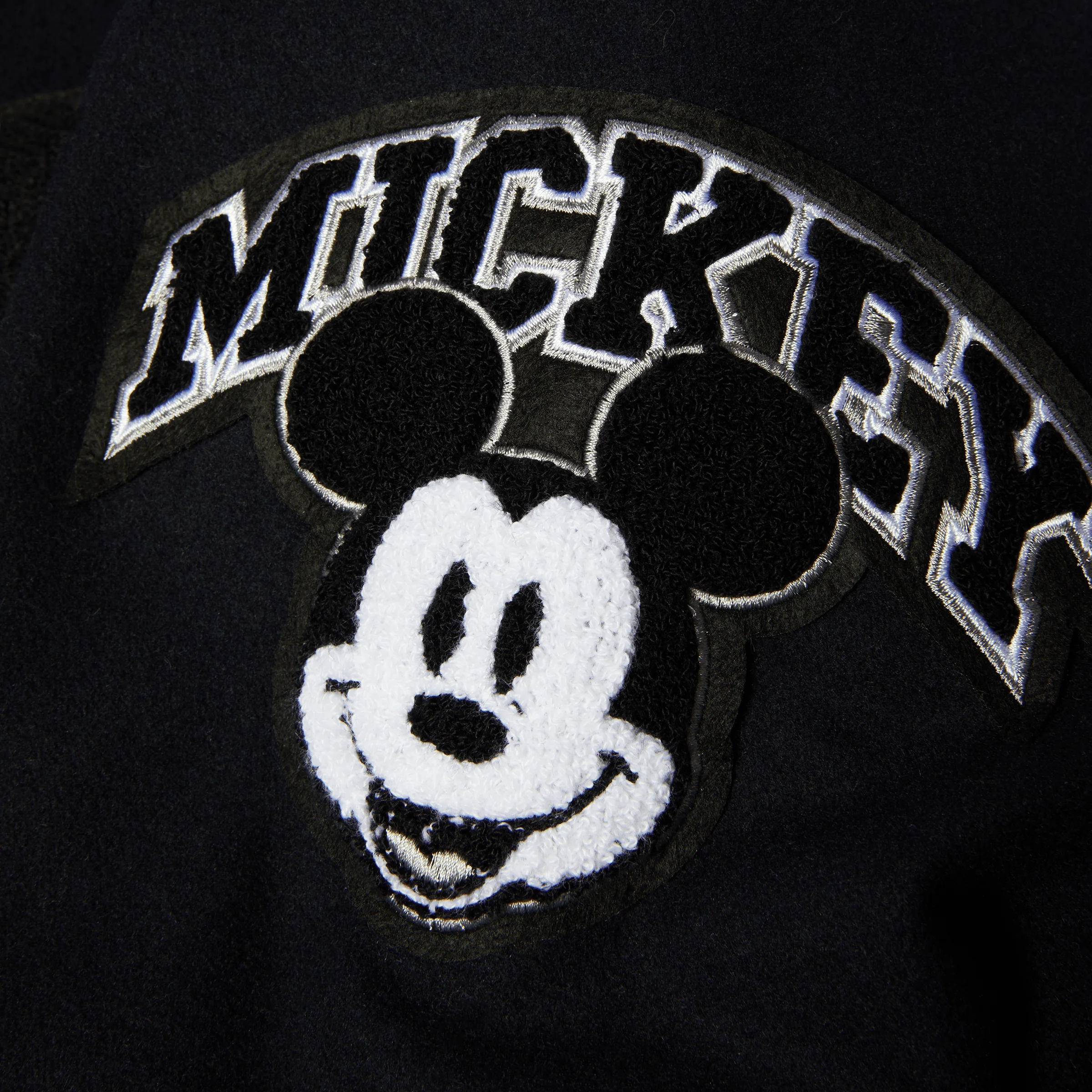 2163-disney-huf-mickey-worldwide-tour-varsity-jacket-6.webp Disney | HUF Mickey Worldwide Tour Varsity Jacket