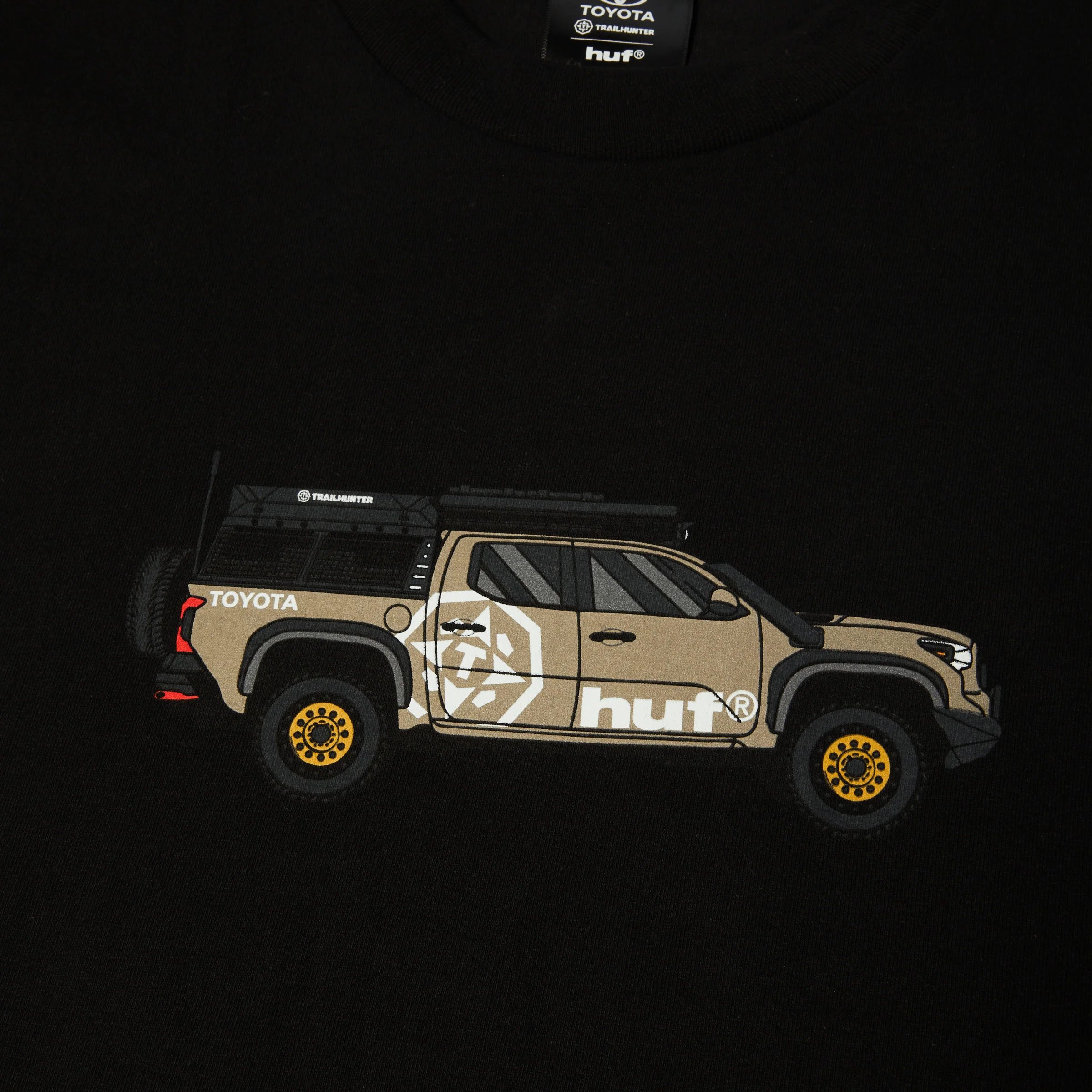 2556-huf-x-toyota-trailhunter-tacoma-t-shirt-3.webp HUF x Toyota Trailhunter Tacoma T-Shirt