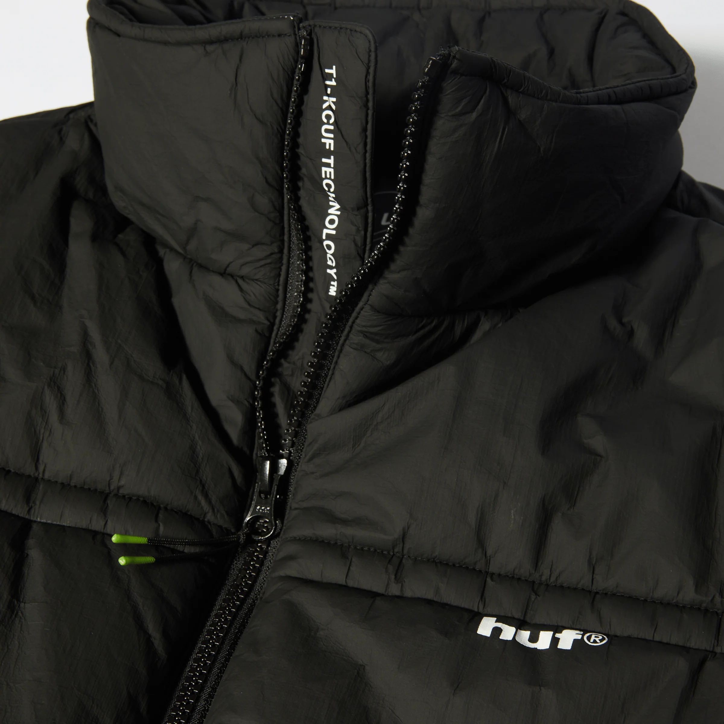 3045-89-tyvek-puffer-4.webp 89 Tyvek Puffer