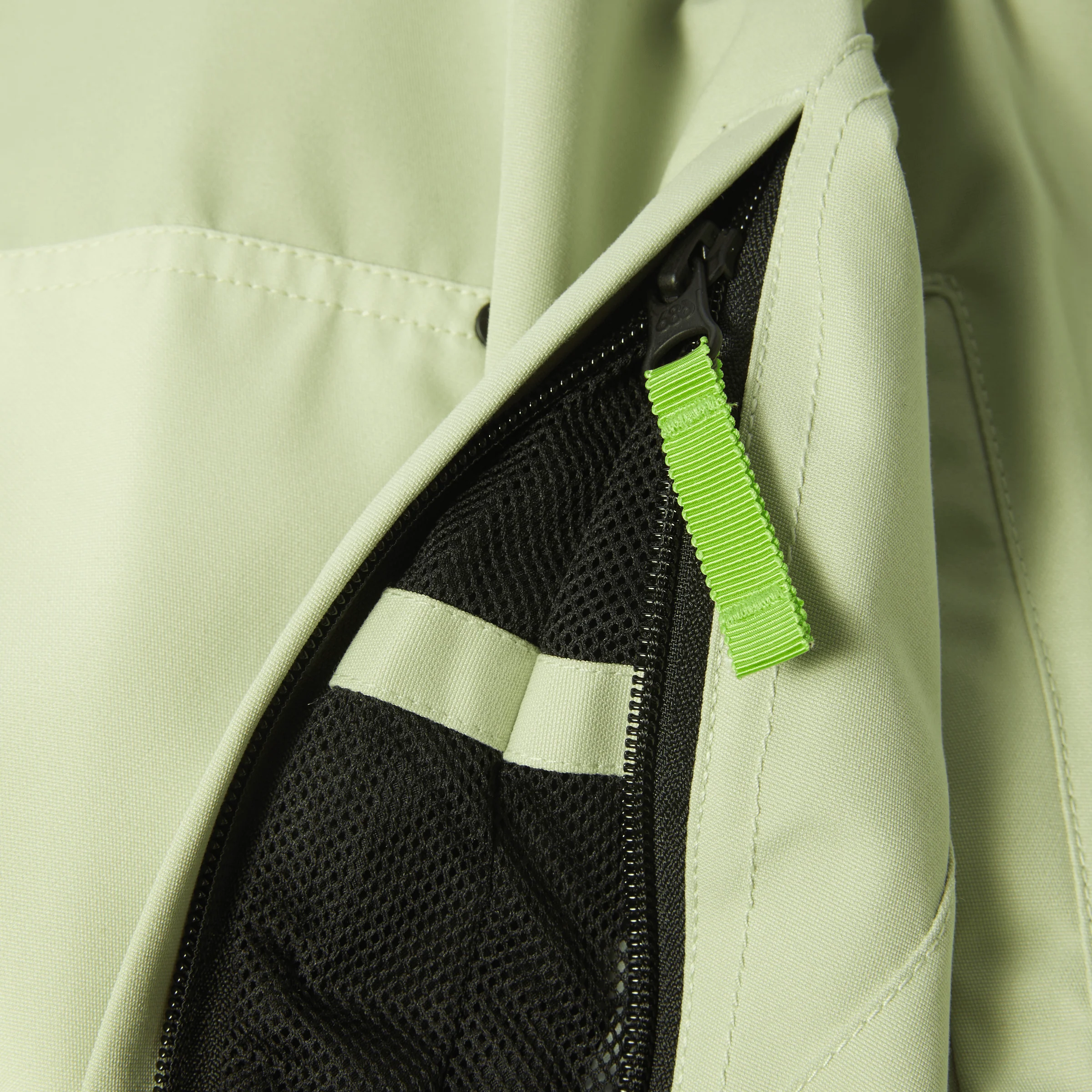 3353-huf-x-686-double-h-shell-pant-8.webp HUF x 686 Double H Shell Pant