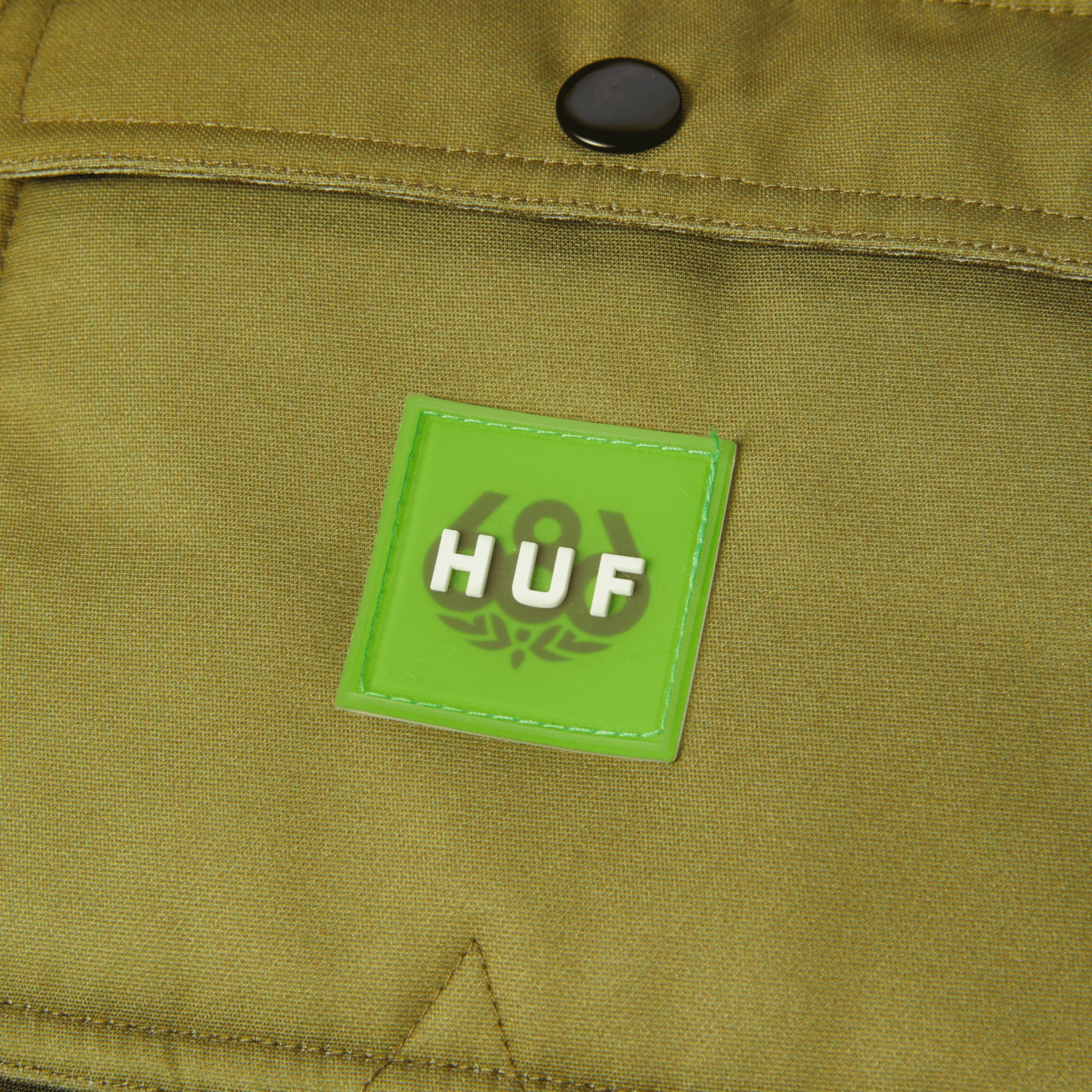 3377-huf-x-686-puffer-insulated-jacket-5.webp HUF x 686 Puffer Insulated Jacket