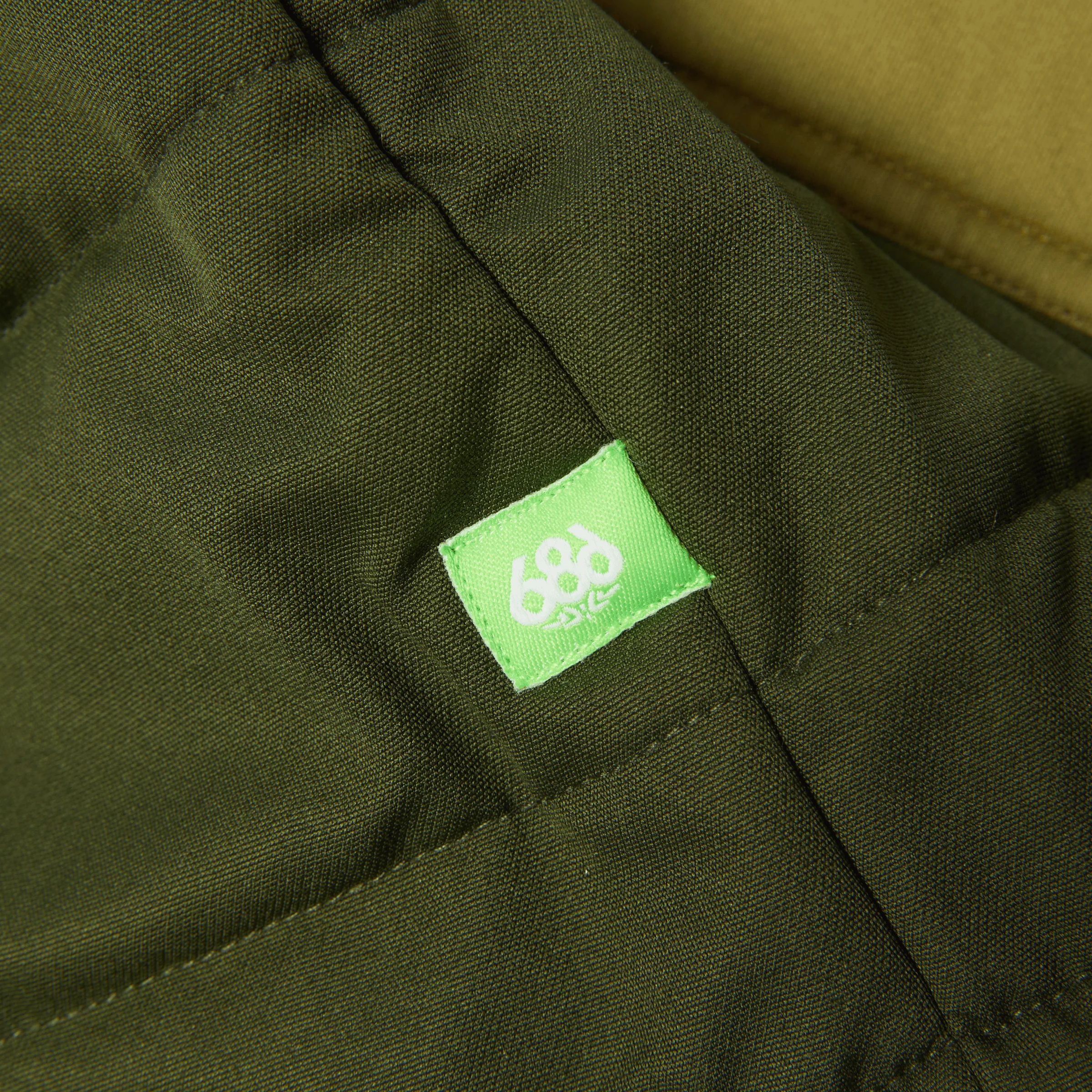 3377-huf-x-686-puffer-insulated-jacket-7.webp HUF x 686 Puffer Insulated Jacket