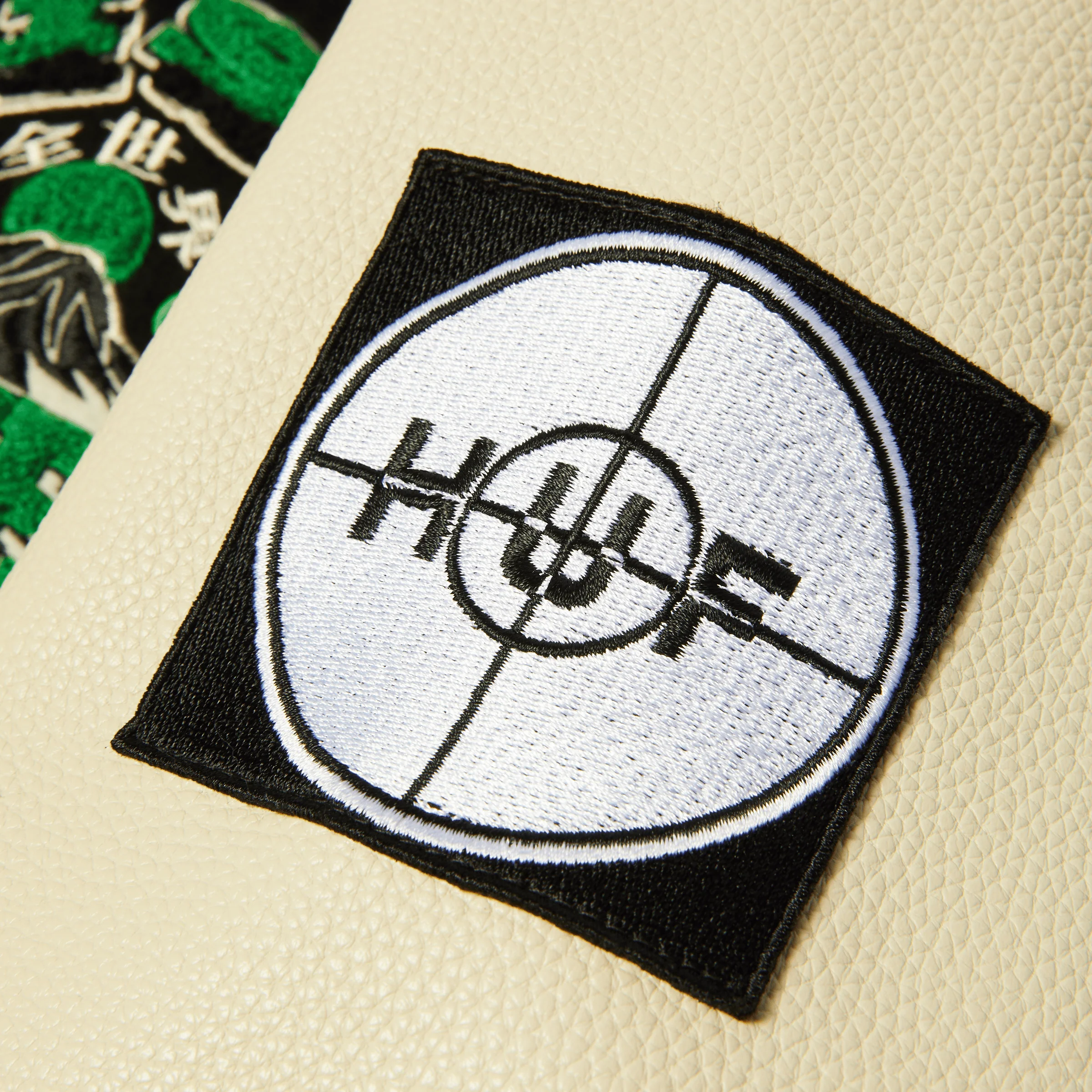 3391-huf-x-evisen-stadium-logo-jacket-9.webp HUF x Evisen Stadium Logo Jacket