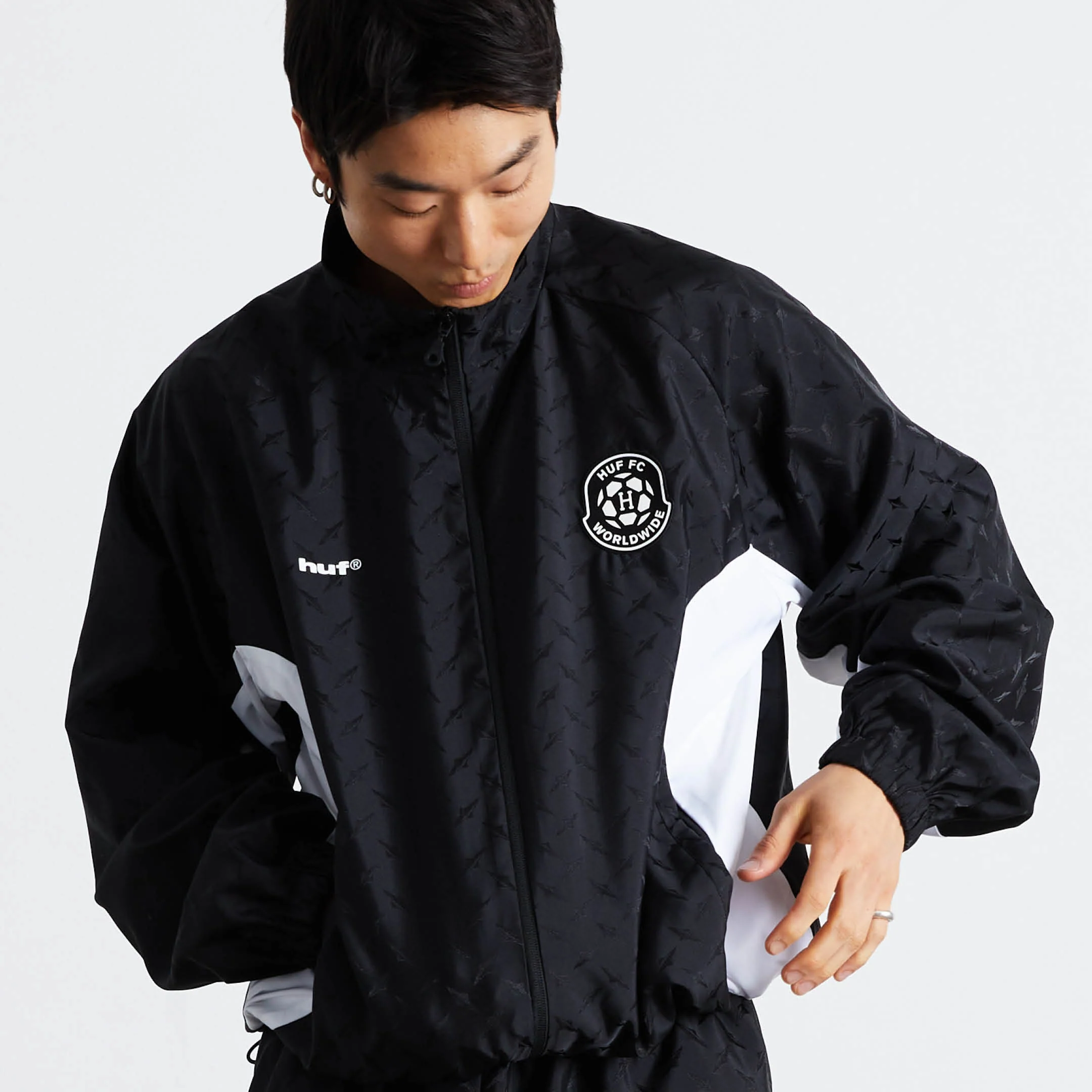 612-huf-fc-windbreaker-14.webp HUF FC Windbreaker