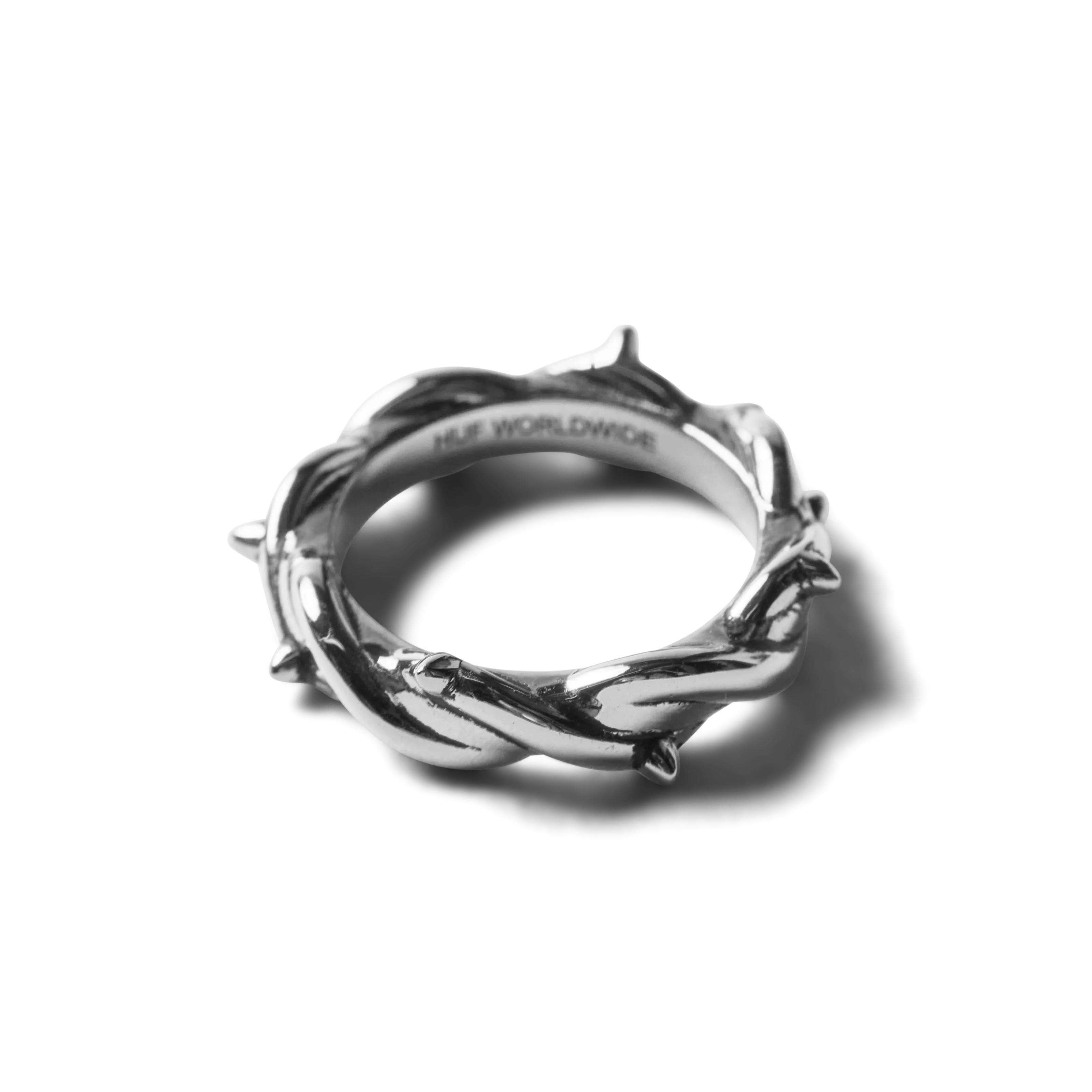 65-thorn-ring-5.webp Thorn Ring