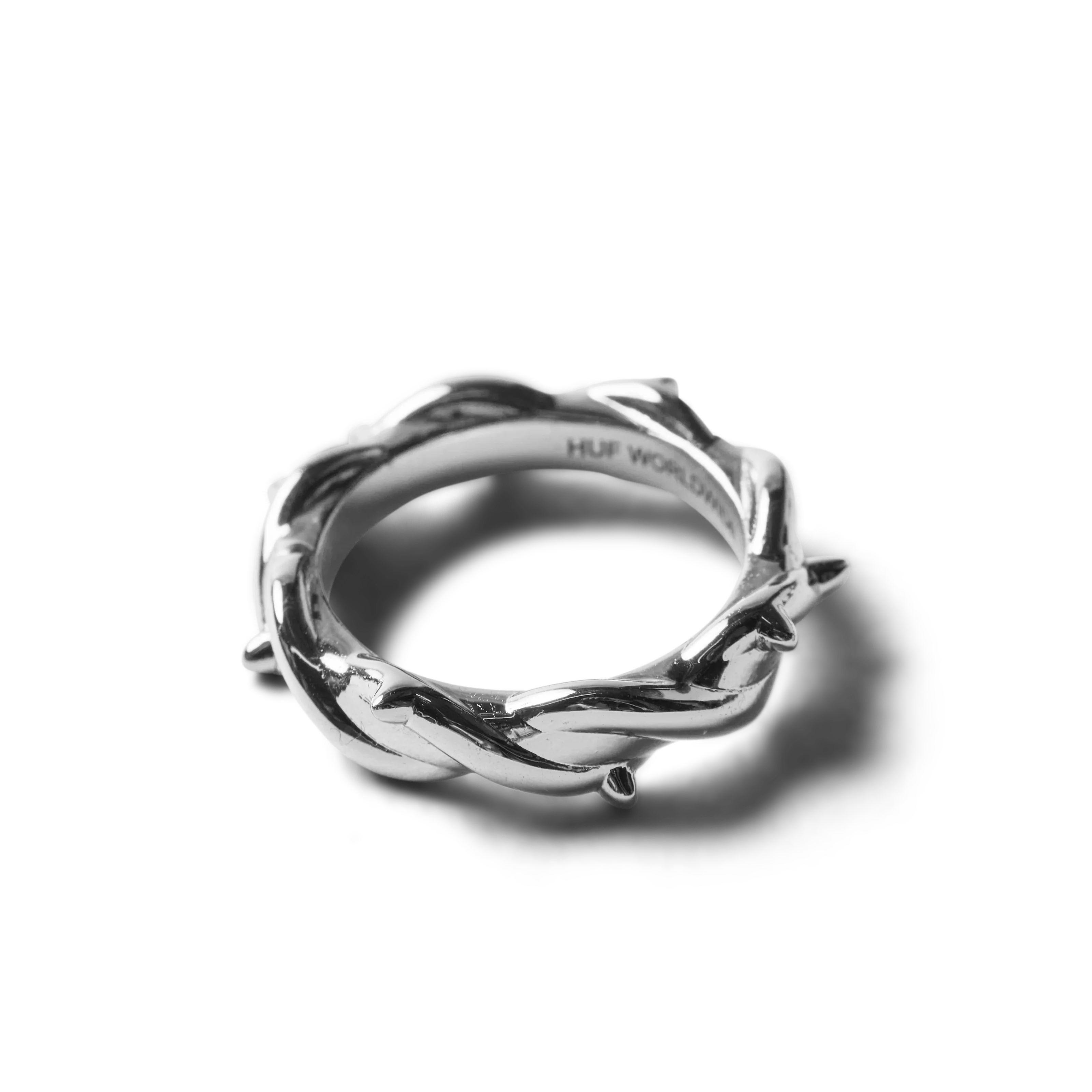 65-thorn-ring-6.webp Thorn Ring