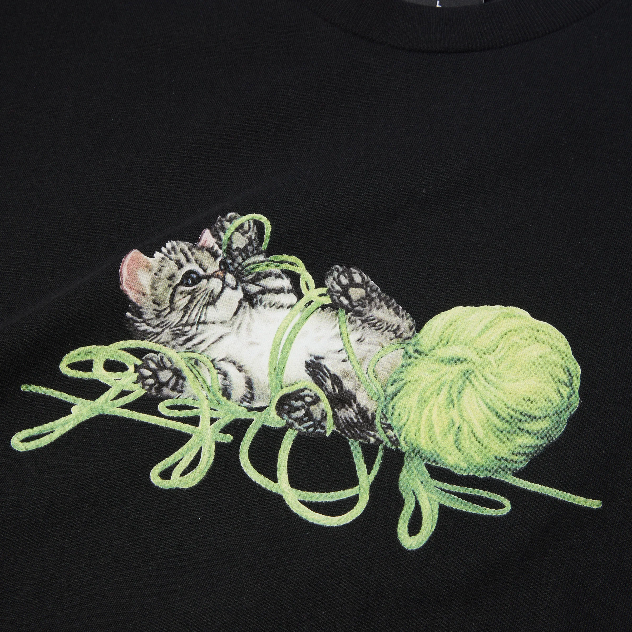 908-paws-t-shirt-2.webp Paws T-Shirt